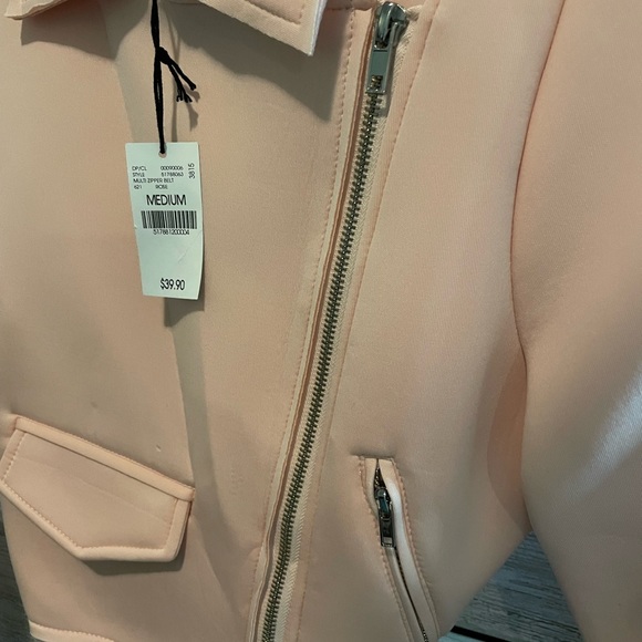NWT Pink Cropped Blazer - Picture 4 of 6